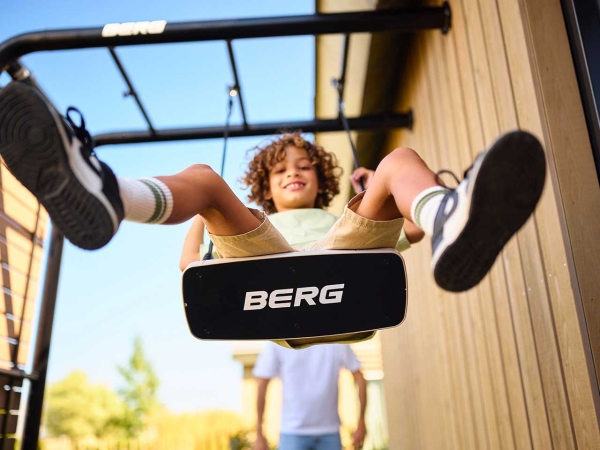 BERG Playbase Schaukelsitz grau